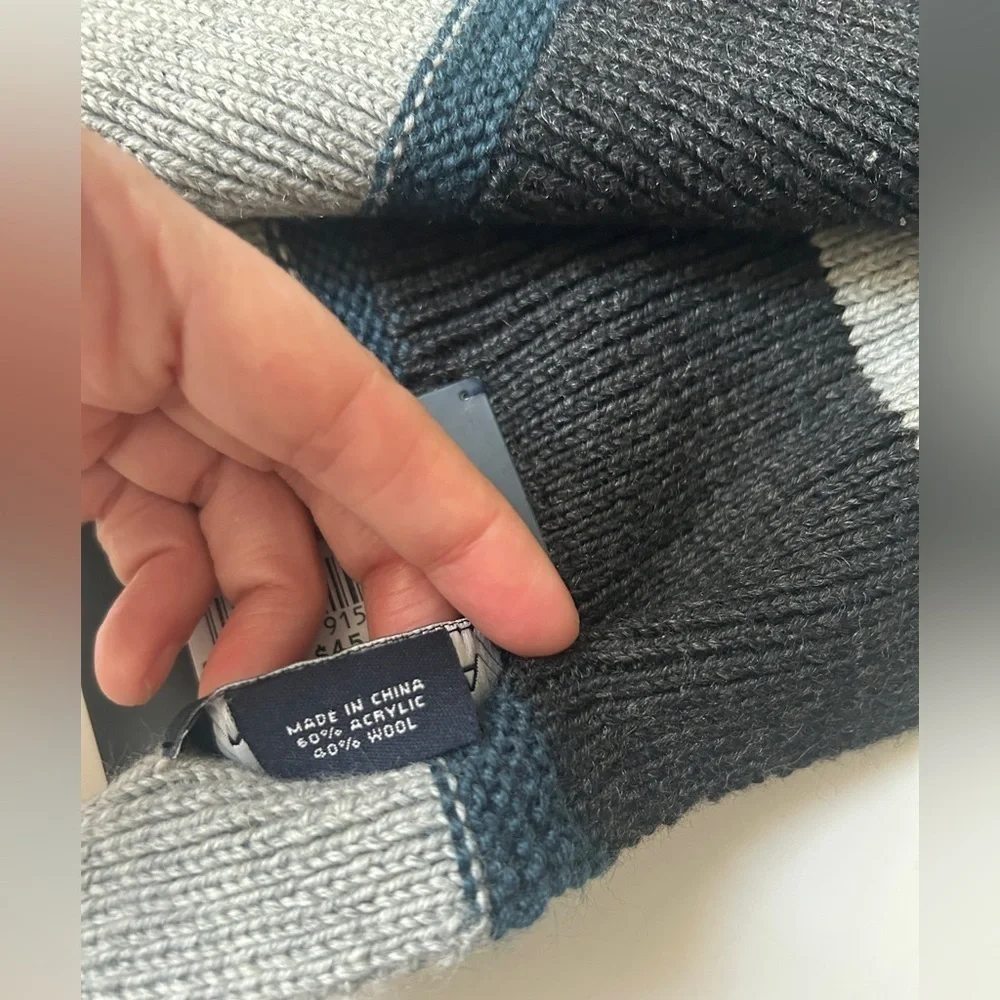Nautica men’s scarf